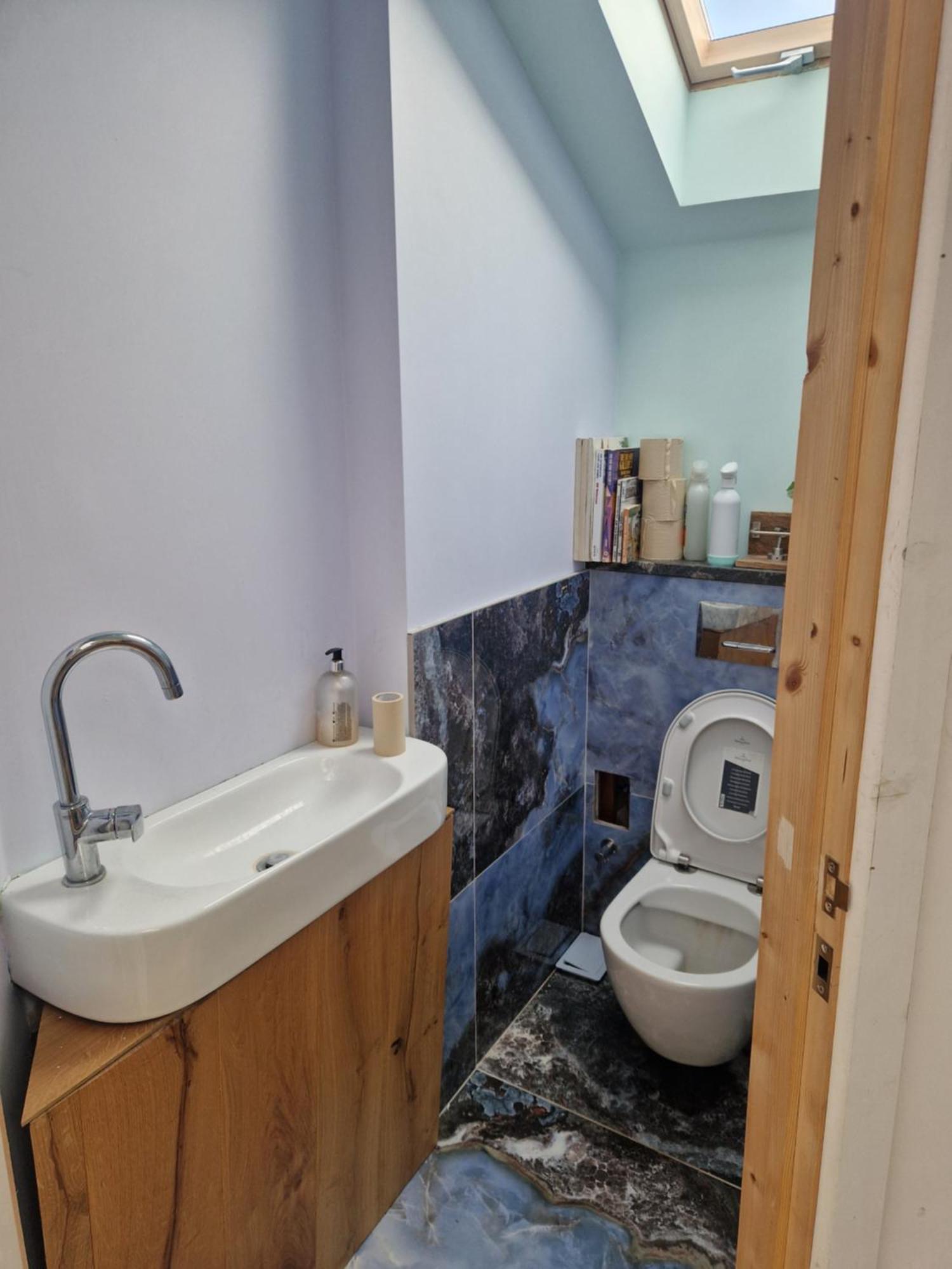 Lotus Pod House Homestay Horsell Bagian luar foto